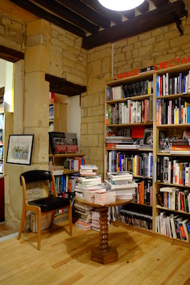 vu-librairie-guillaume-caen-dscf6087